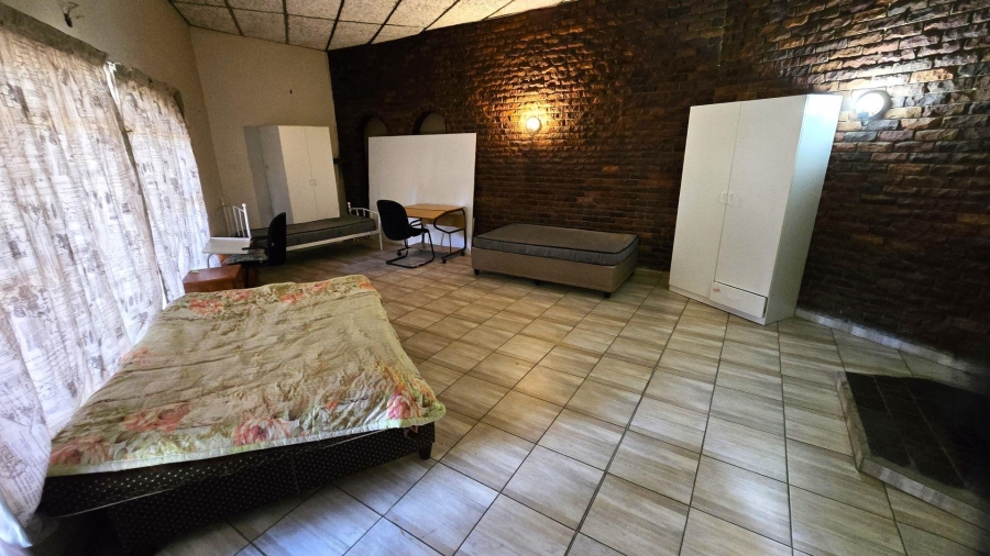 16 Bedroom Property for Sale in Brandwag Free State